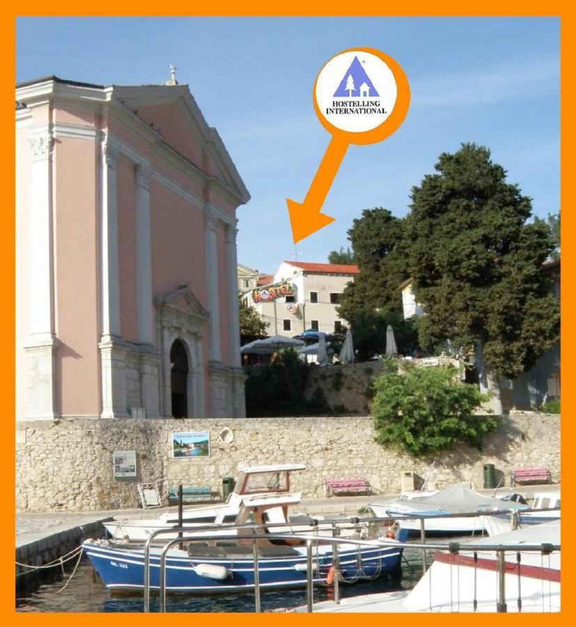 Hi Hostel Veli Losinj Bagian luar foto